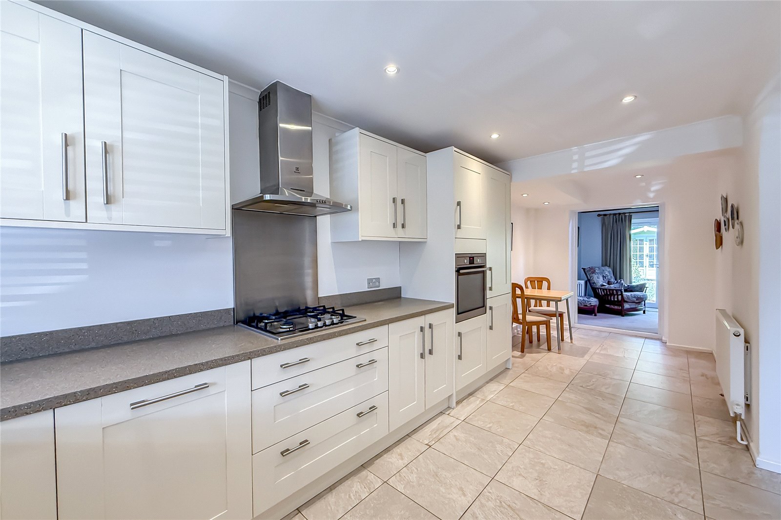 3 bed terraced house for sale in High Street, Sandridge, Hertfordshire, AL4  - Property Image 14