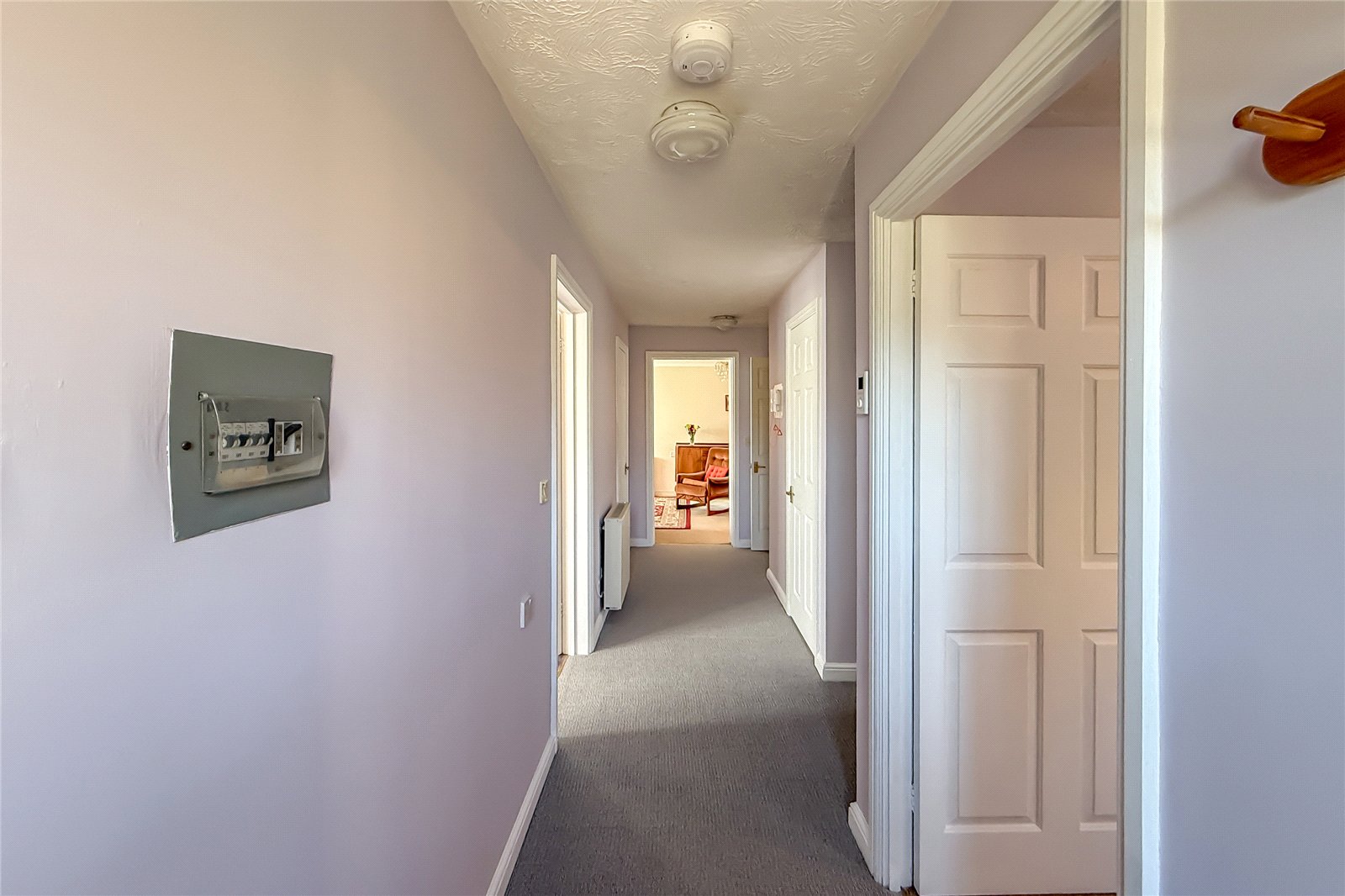 2 bed ground floor maisonette for sale in Harvest Court, Harvesters, St. Albans, Hertfordshire, AL4  - Property Image 4