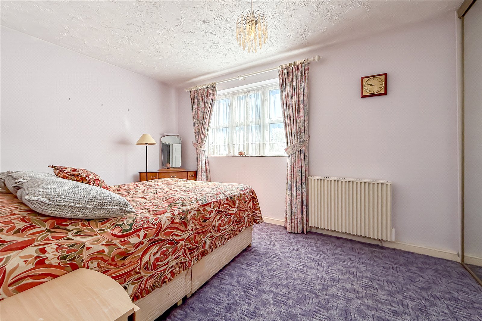 2 bed ground floor maisonette for sale in Harvest Court, Harvesters, St. Albans, Hertfordshire, AL4  - Property Image 6