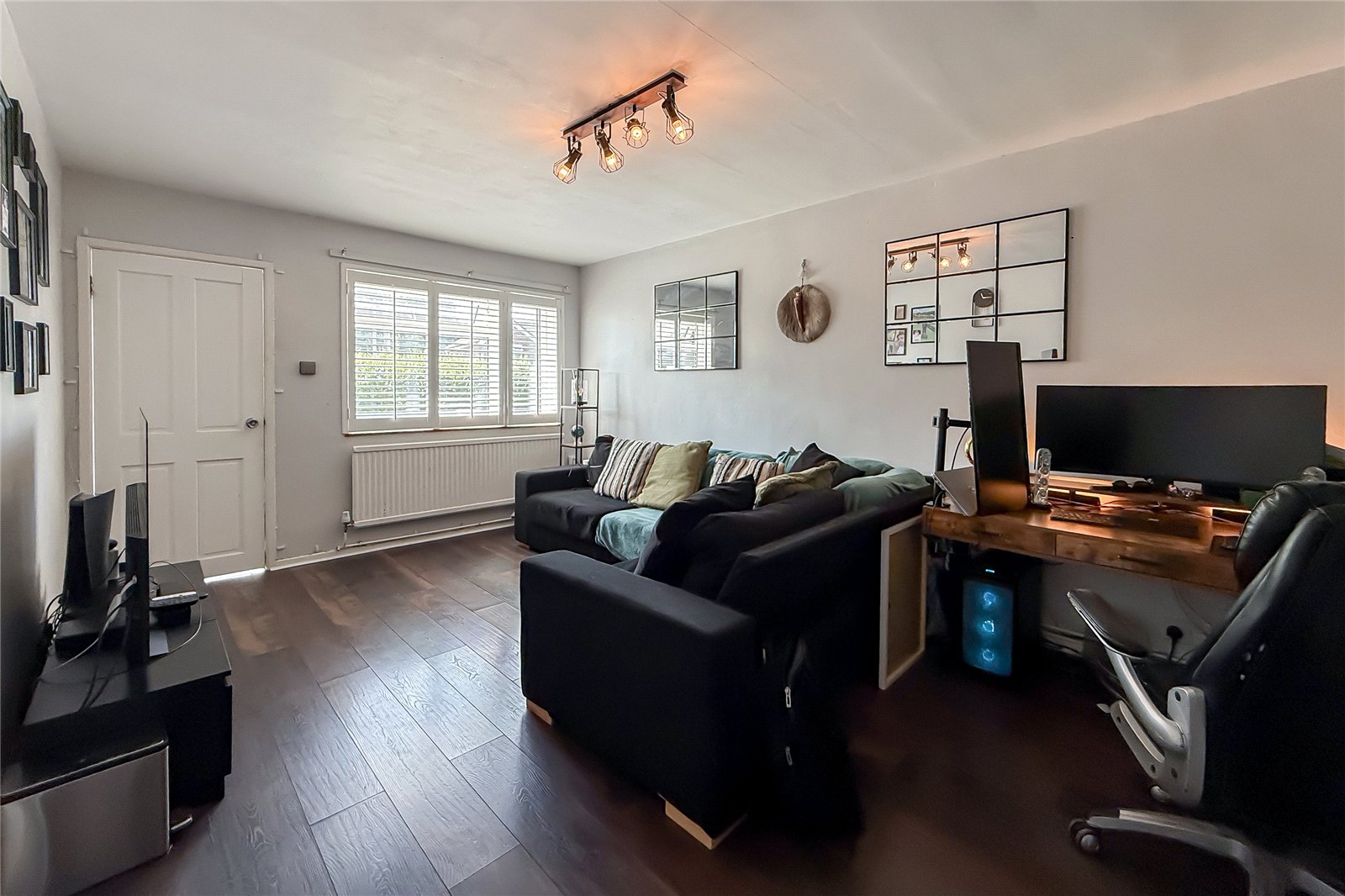 2 bed ground floor flat for sale in Langley Grove, Sandridge, St. Albans, Hertfordshire, AL4 - Property Image 4