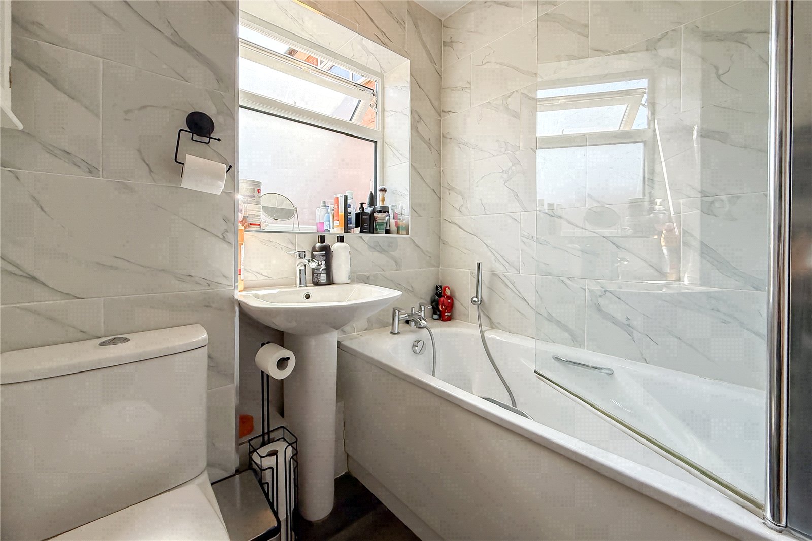 2 bed ground floor flat for sale in Langley Grove, Sandridge, St. Albans, Hertfordshire, AL4 - Property Image 5
