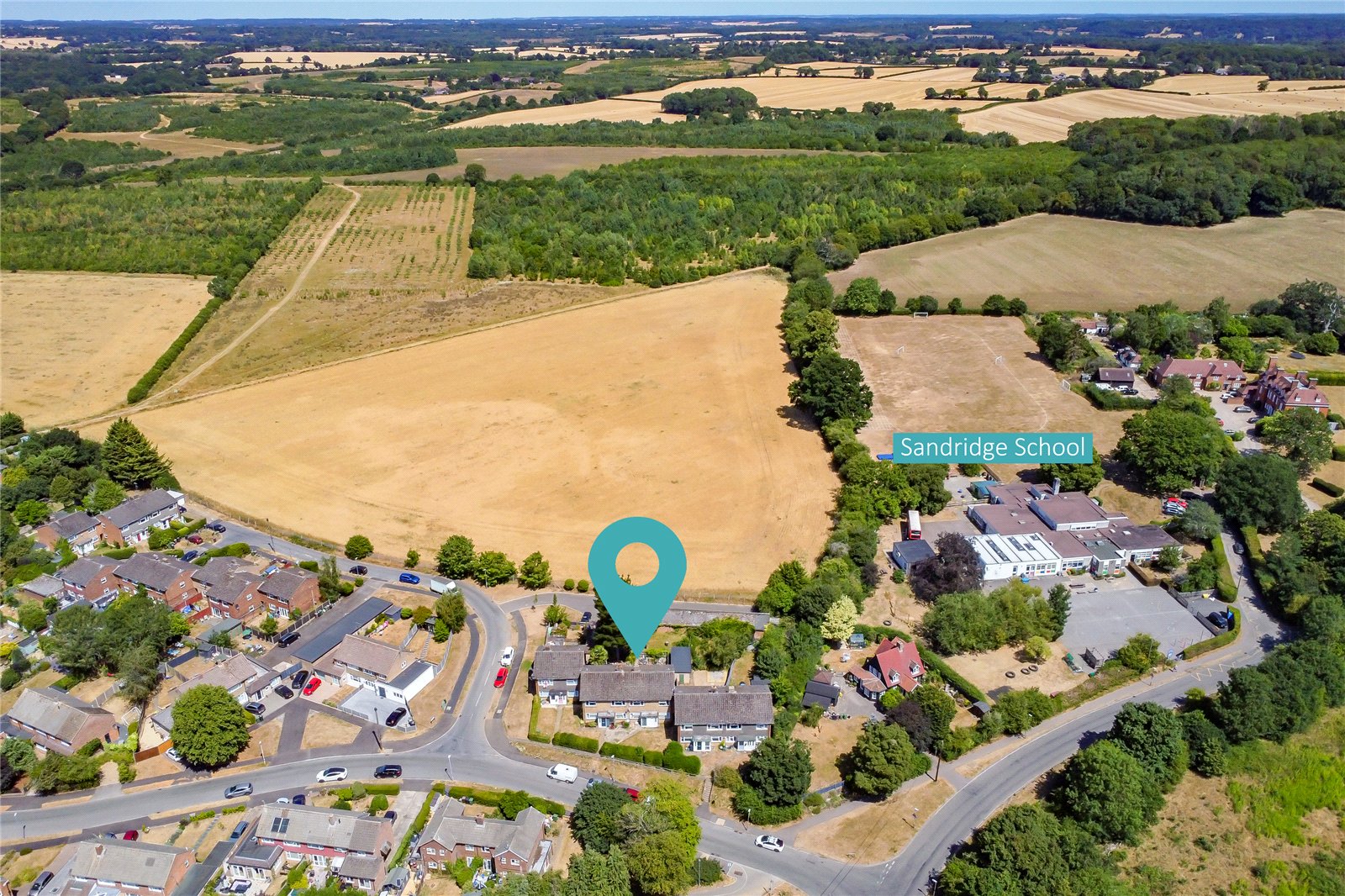 2 bed ground floor flat for sale in Langley Grove, Sandridge, St. Albans, Hertfordshire, AL4 - Property Image 8