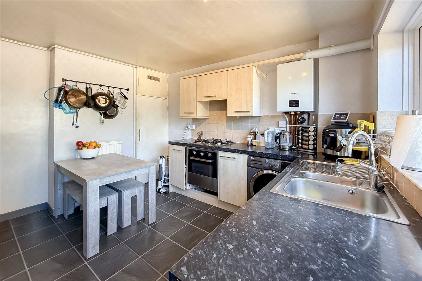 2 bed ground floor flat for sale in Langley Grove, Sandridge, St. Albans, Hertfordshire, AL4 - Property Image 11