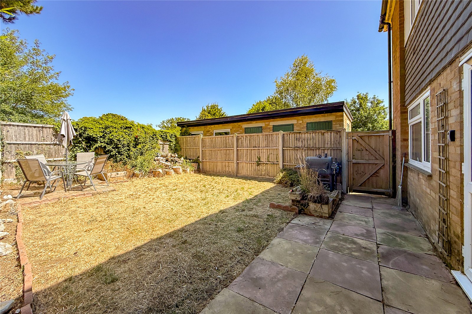 2 bed ground floor flat for sale in Langley Grove, Sandridge, St. Albans, Hertfordshire, AL4 - Property Image 15