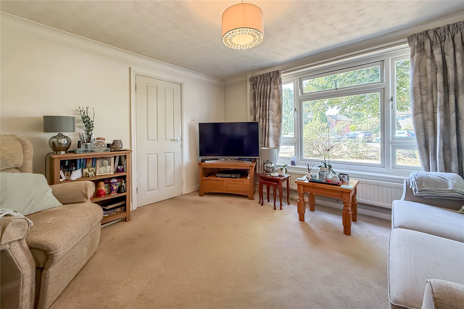 3 bed semi-detached house for sale in Langley Grove, Sandridge, St. Albans, Hertfordshire, AL4 - Property Image 5