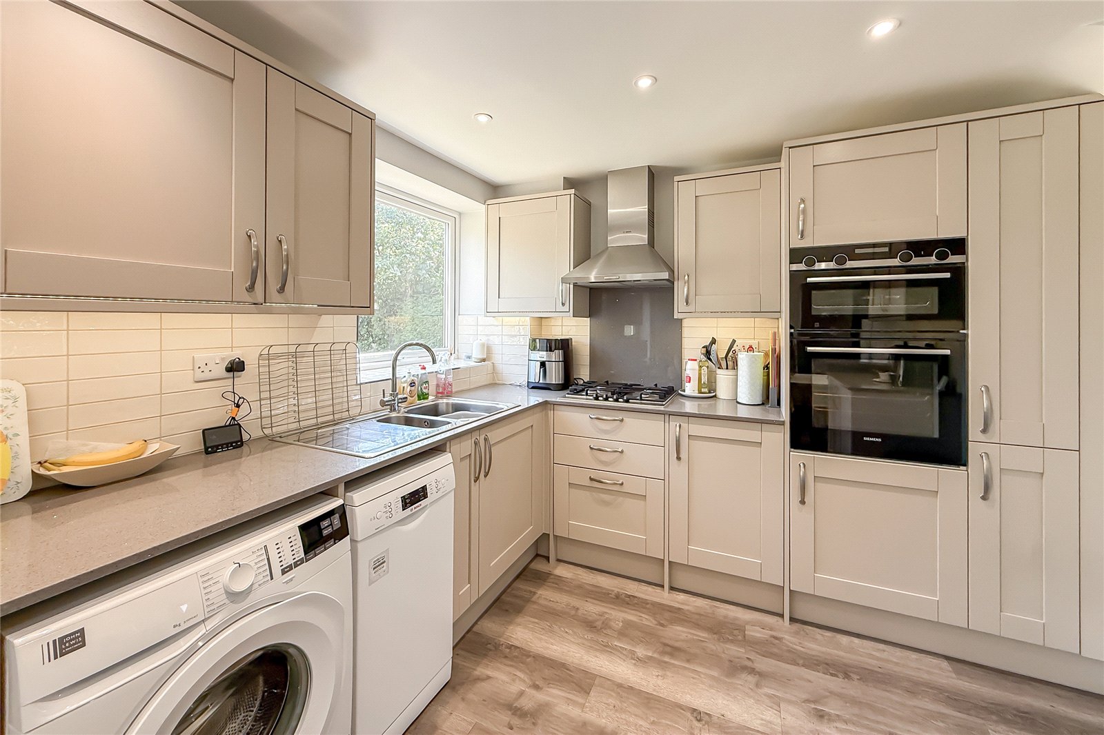 3 bed semi-detached house for sale in Langley Grove, Sandridge, St. Albans, Hertfordshire, AL4 - Property Image 16