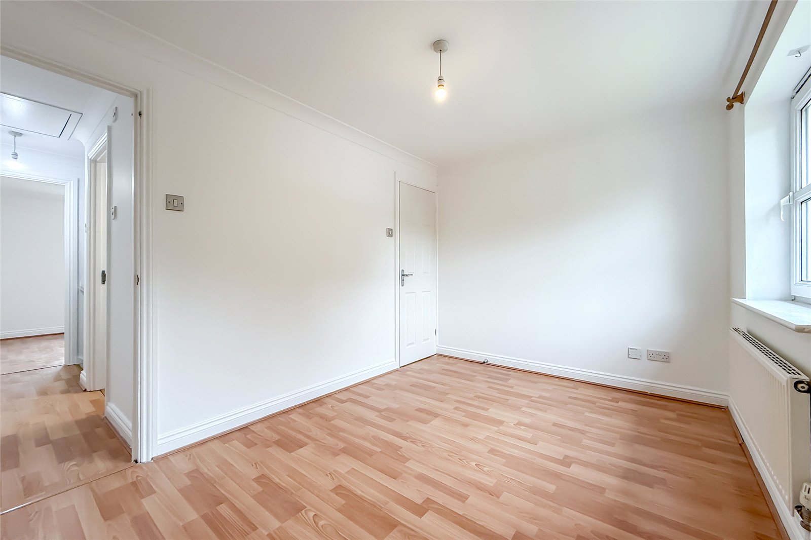 2 bed semi-detached house for sale in Puddingstone Drive, St Albans, Hertfordshire, AL4 - Property Image 7