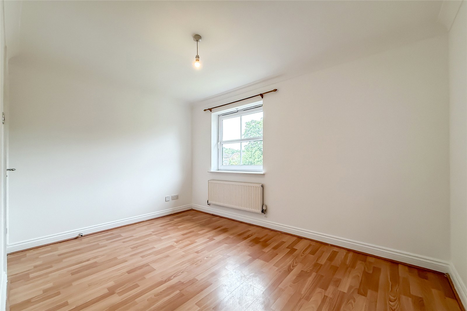 2 bed semi-detached house for sale in Puddingstone Drive, St Albans, Hertfordshire, AL4 - Property Image 5