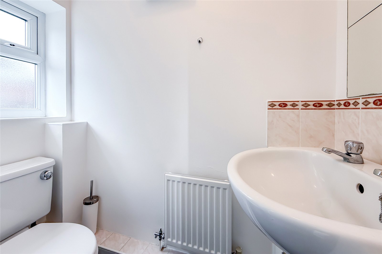 3 bed end of terrace house to rent in Bell View, St. Albans, Hertfordshire, AL4 - Property Image 8