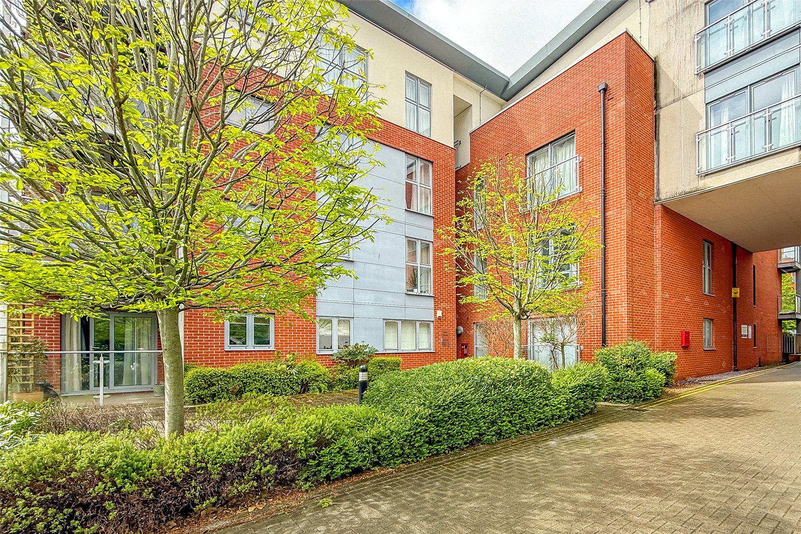 1 bed ground floor flat for sale in Charrington Place, St. Albans, Hertfordshire, AL1 - Property Image 18