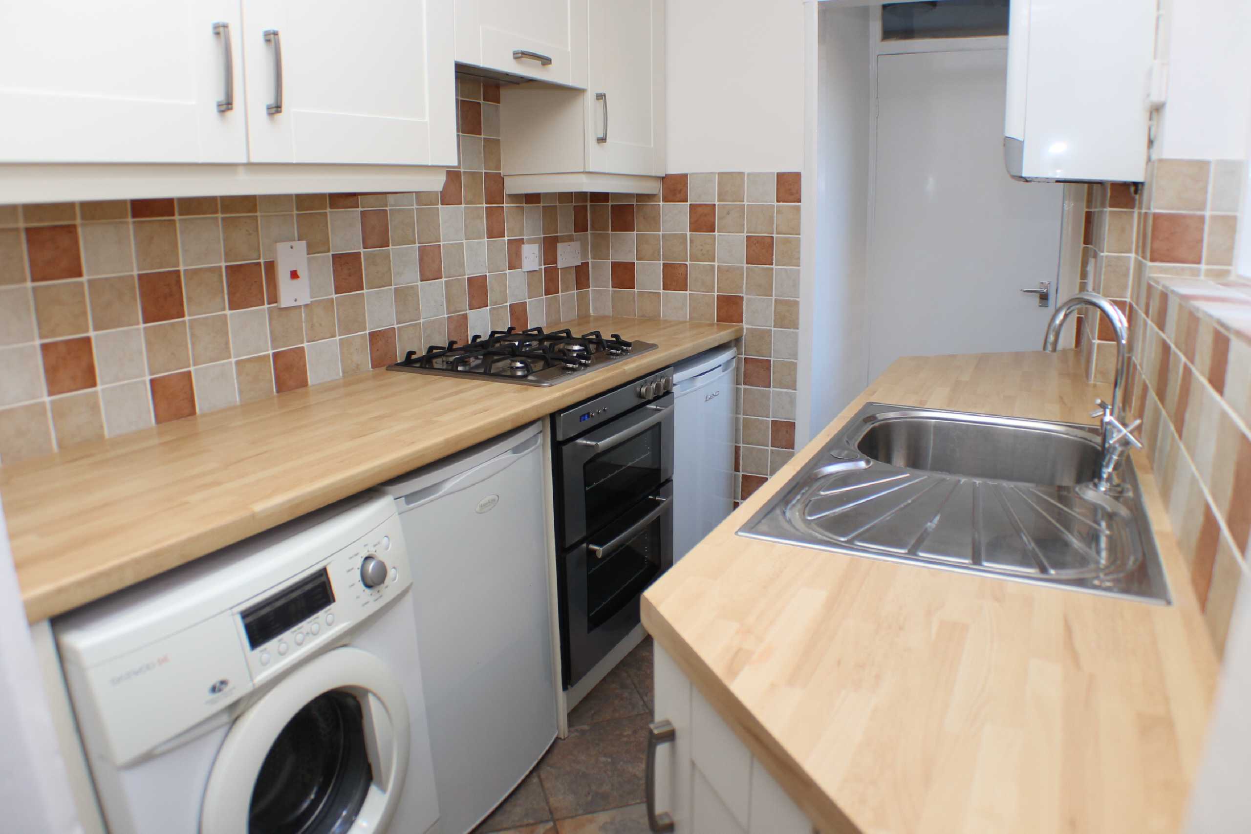 2 bed terraced house to rent in College Place, St Albans, Hertfordshire, AL3  - Property Image 11