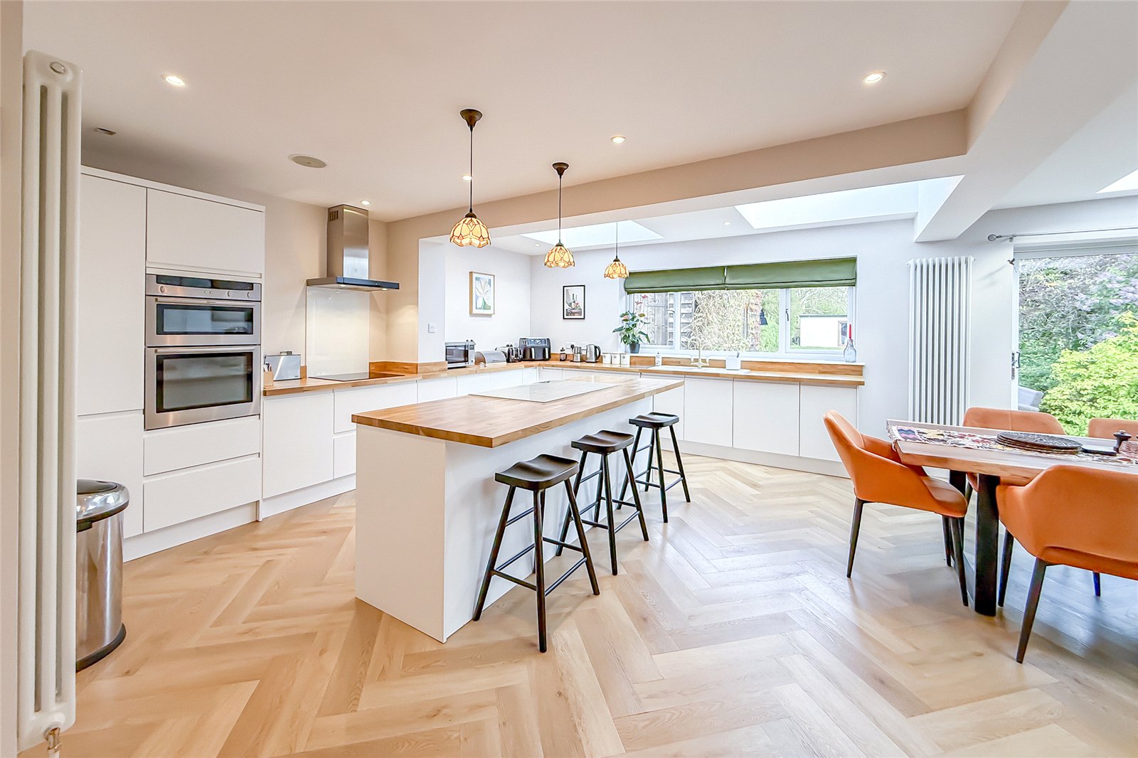 4 bed semi-detached house for sale in Laburnum Grove, St. Albans, Hertfordshire, AL2  - Property Image 6