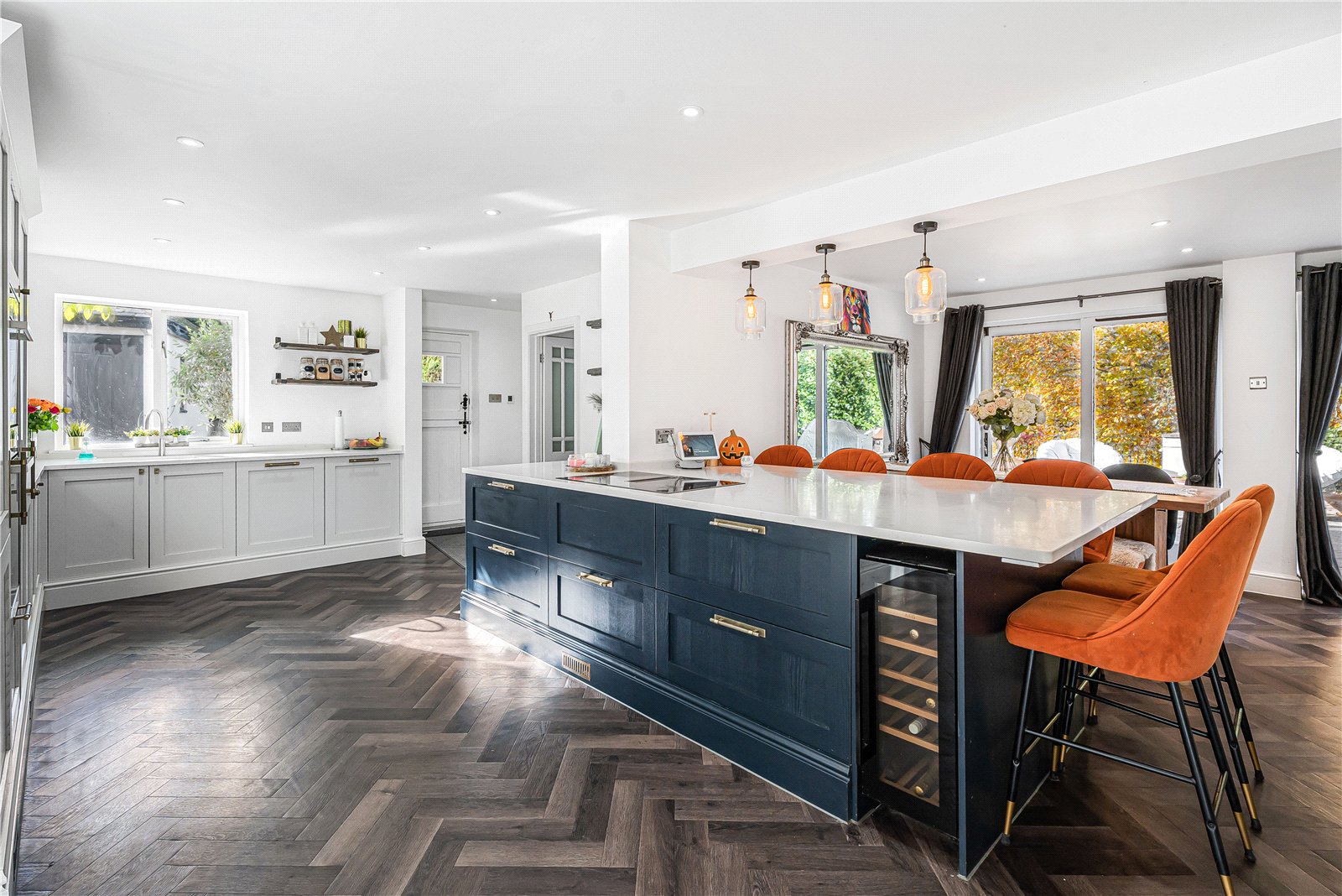 5 bed detached house for sale in Radlett Road, Frogmore, St. Albans, Hertfordshire, AL2 - Property Image 2
