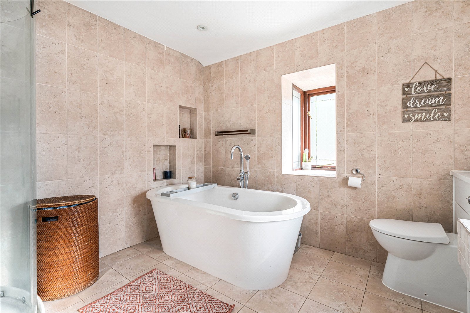 5 bed detached house for sale in Radlett Road, Frogmore, St. Albans, Hertfordshire, AL2 - Property Image 27