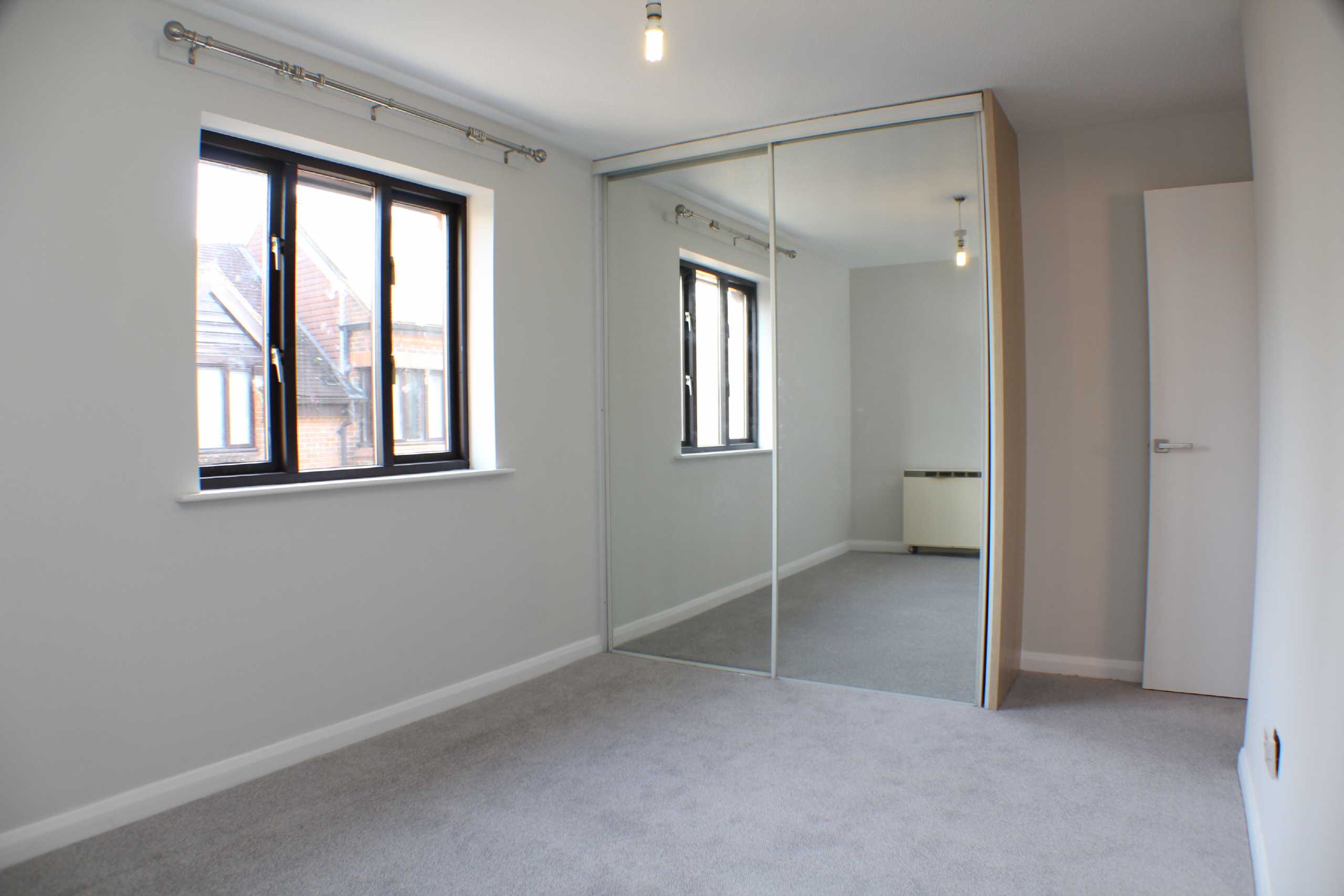 1 bed apartment to rent in Half Moon Mews, St. Albans, Hertfordshire, AL1 - Property Image 4