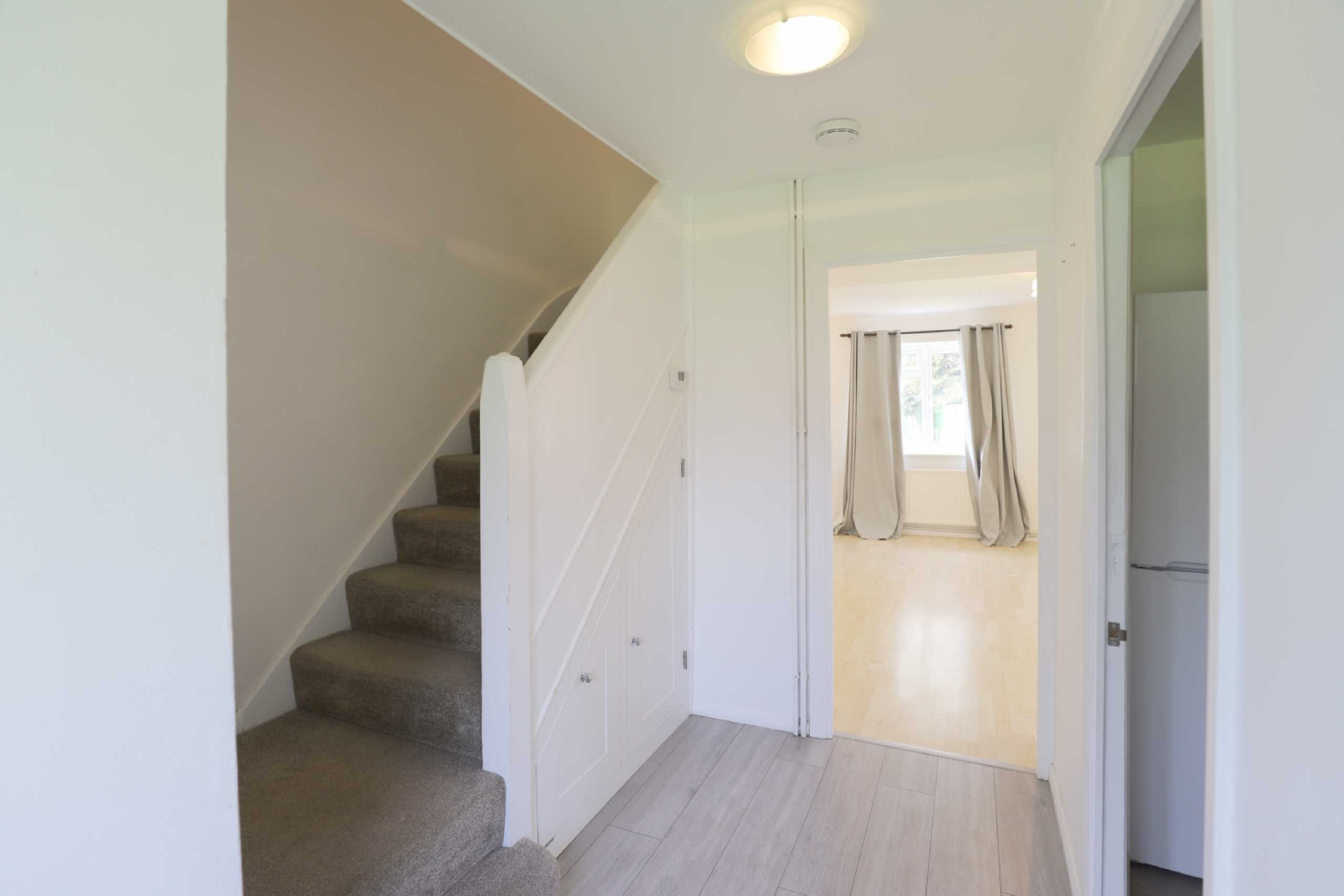 3 bed apartment to rent in Hughenden Road, St. Albans, Hertfordshire, AL4  - Property Image 3