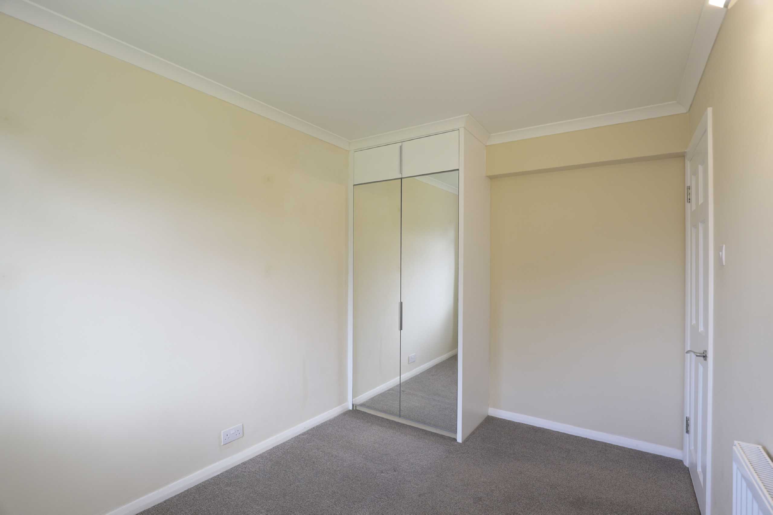 3 bed apartment to rent in Hughenden Road, St. Albans, Hertfordshire, AL4  - Property Image 8