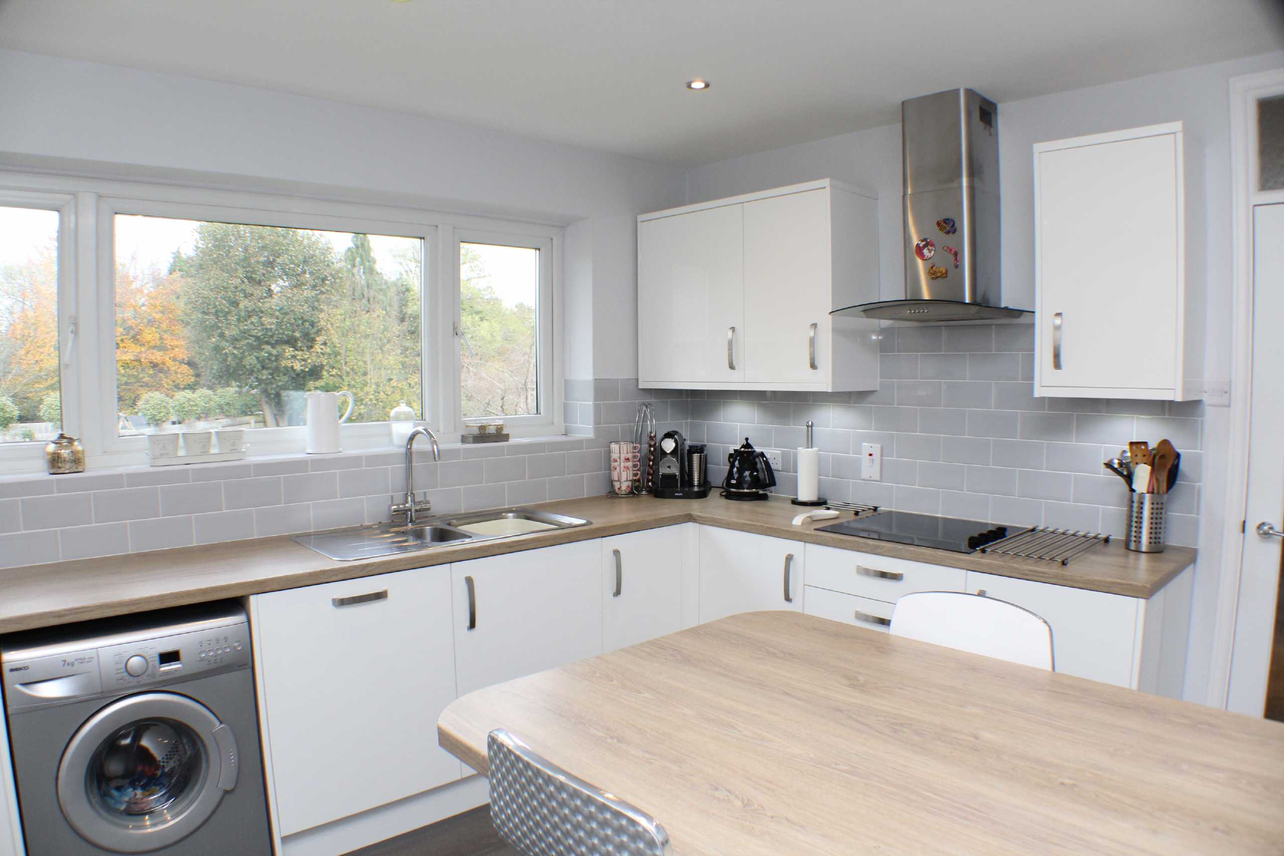 2 bed apartment to rent in Charmouth Court, St. Albans, Hertfordshire, AL1  - Property Image 2