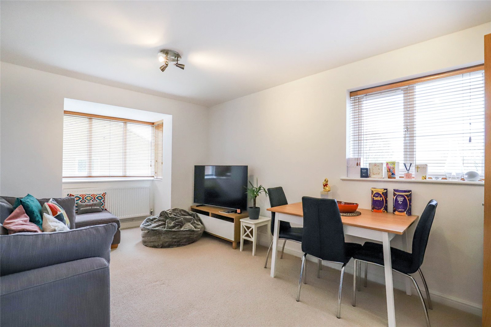 2 bed apartment to rent in Taylor Close, St. Albans, Hertfordshire, AL4  - Property Image 9