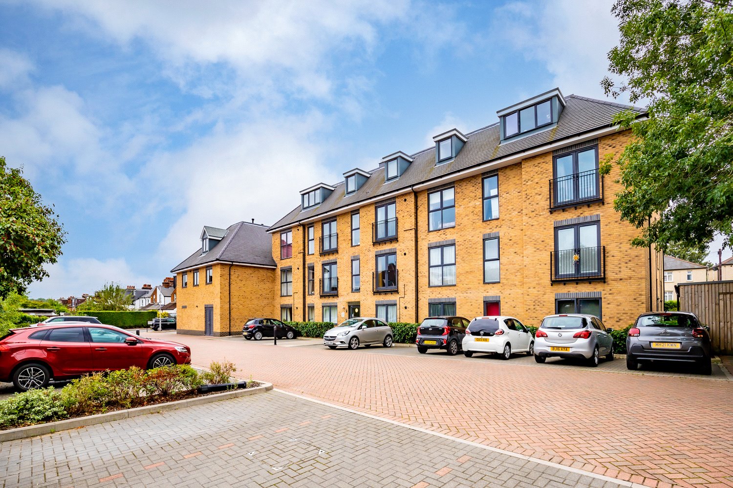 1 bed apartment for sale in Verona Court, St. Albans, Hertfordshire, AL1  - Property Image 8