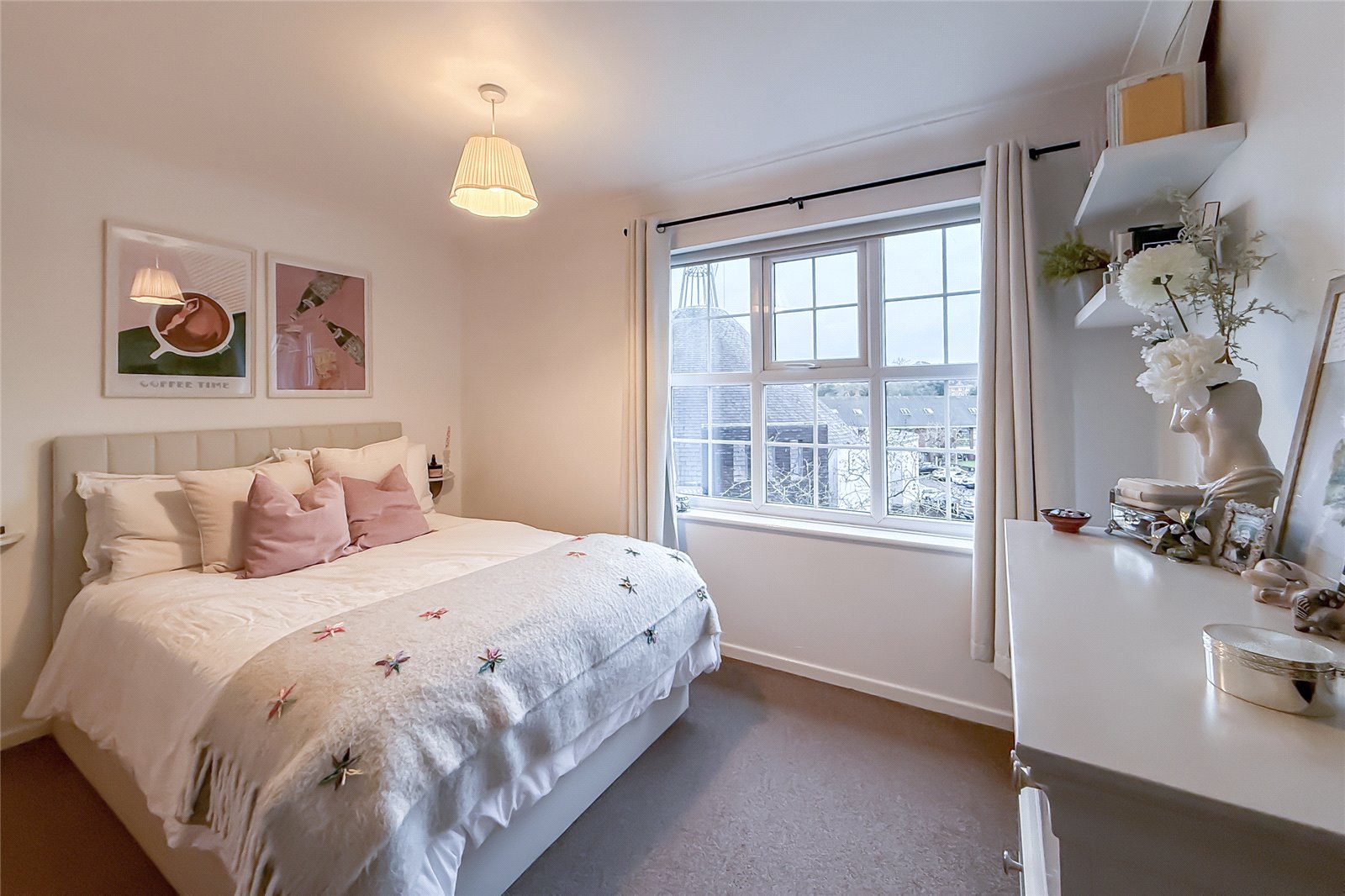 2 bed apartment to rent in Batterdale, Hatfield, Hertfordshire, AL9 - Property Image 4