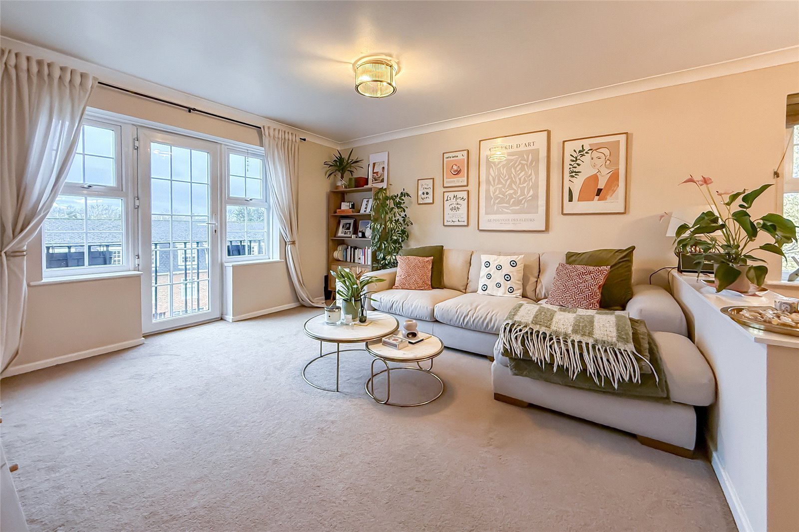2 bed apartment to rent in Batterdale, Hatfield, Hertfordshire, AL9 - Property Image 7