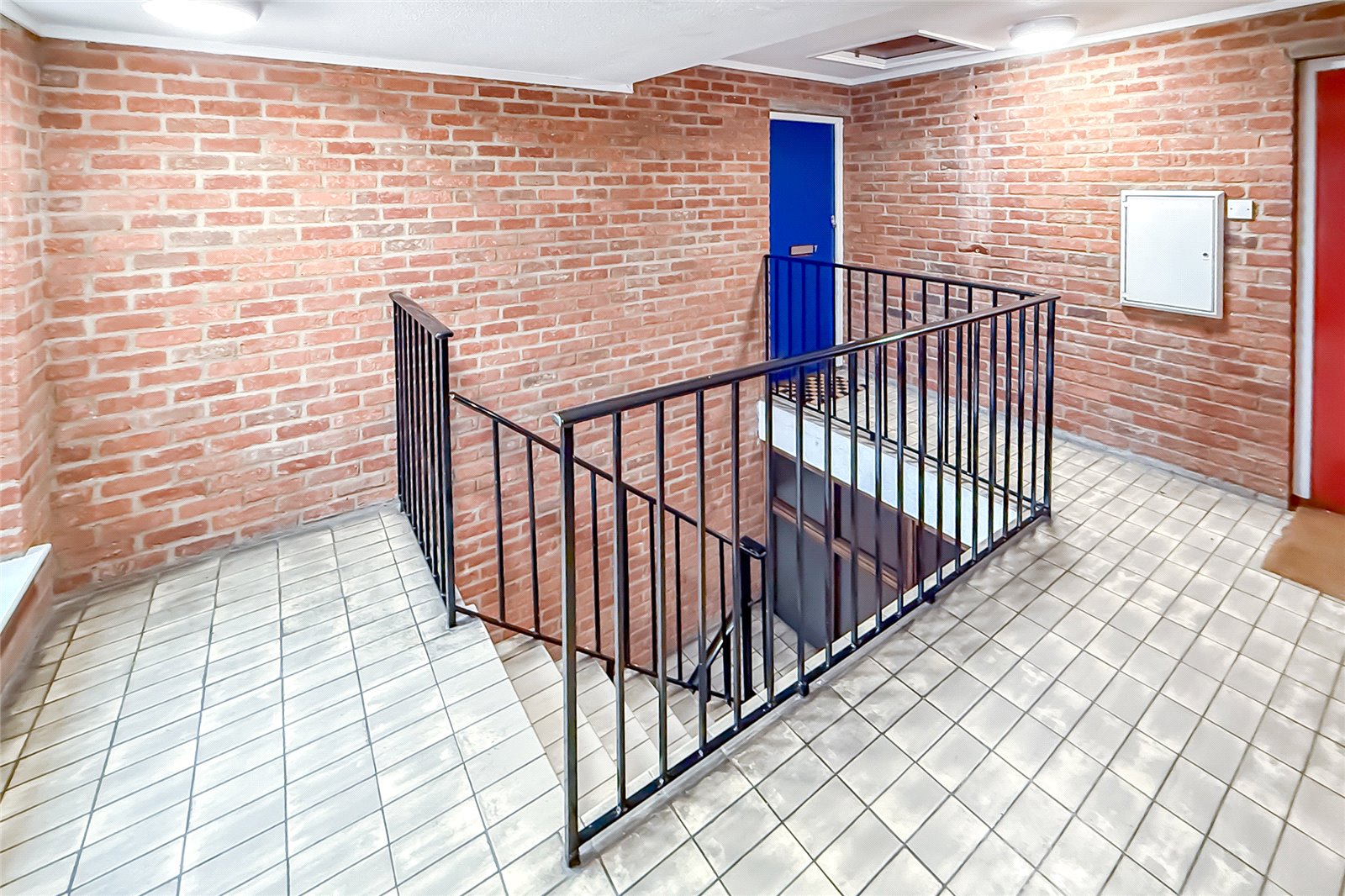 2 bed apartment to rent in Batterdale, Hatfield, Hertfordshire, AL9 - Property Image 10