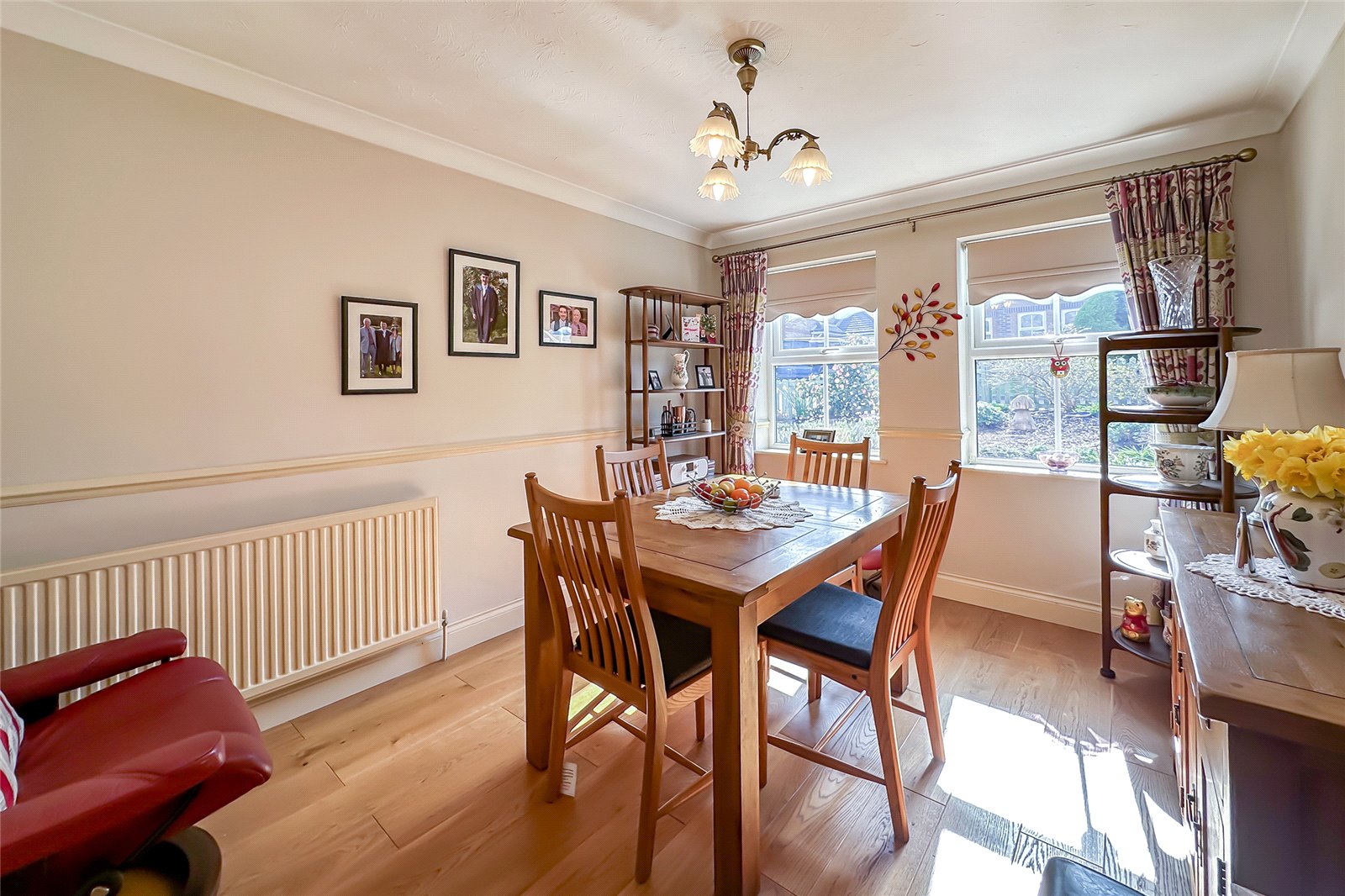 4 bed detached house for sale in Brightview Close, Bricket Wood, St. Albans, Hertfordshire, AL2  - Property Image 3