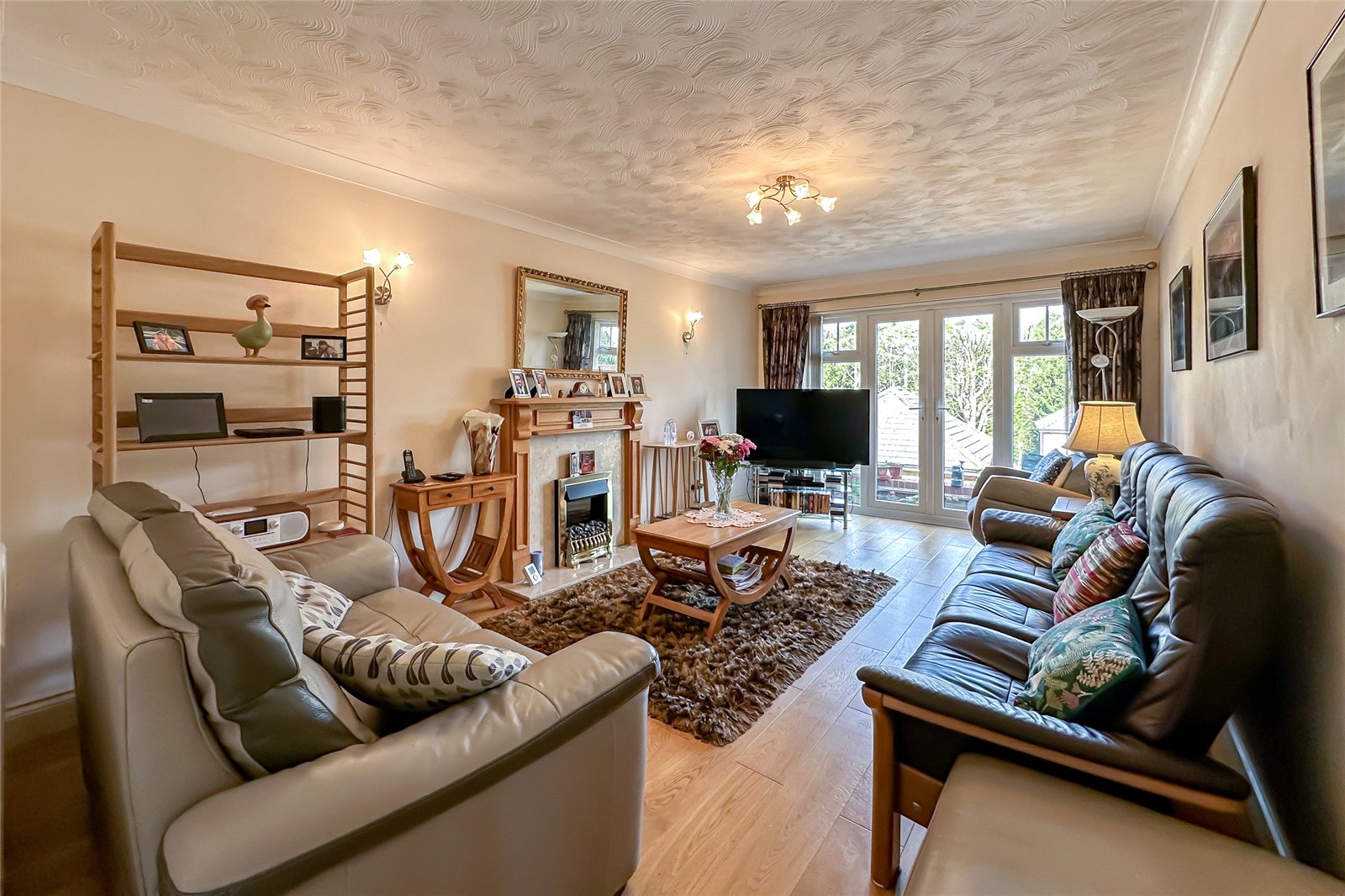 4 bed detached house for sale in Brightview Close, Bricket Wood, St. Albans, Hertfordshire, AL2  - Property Image 4