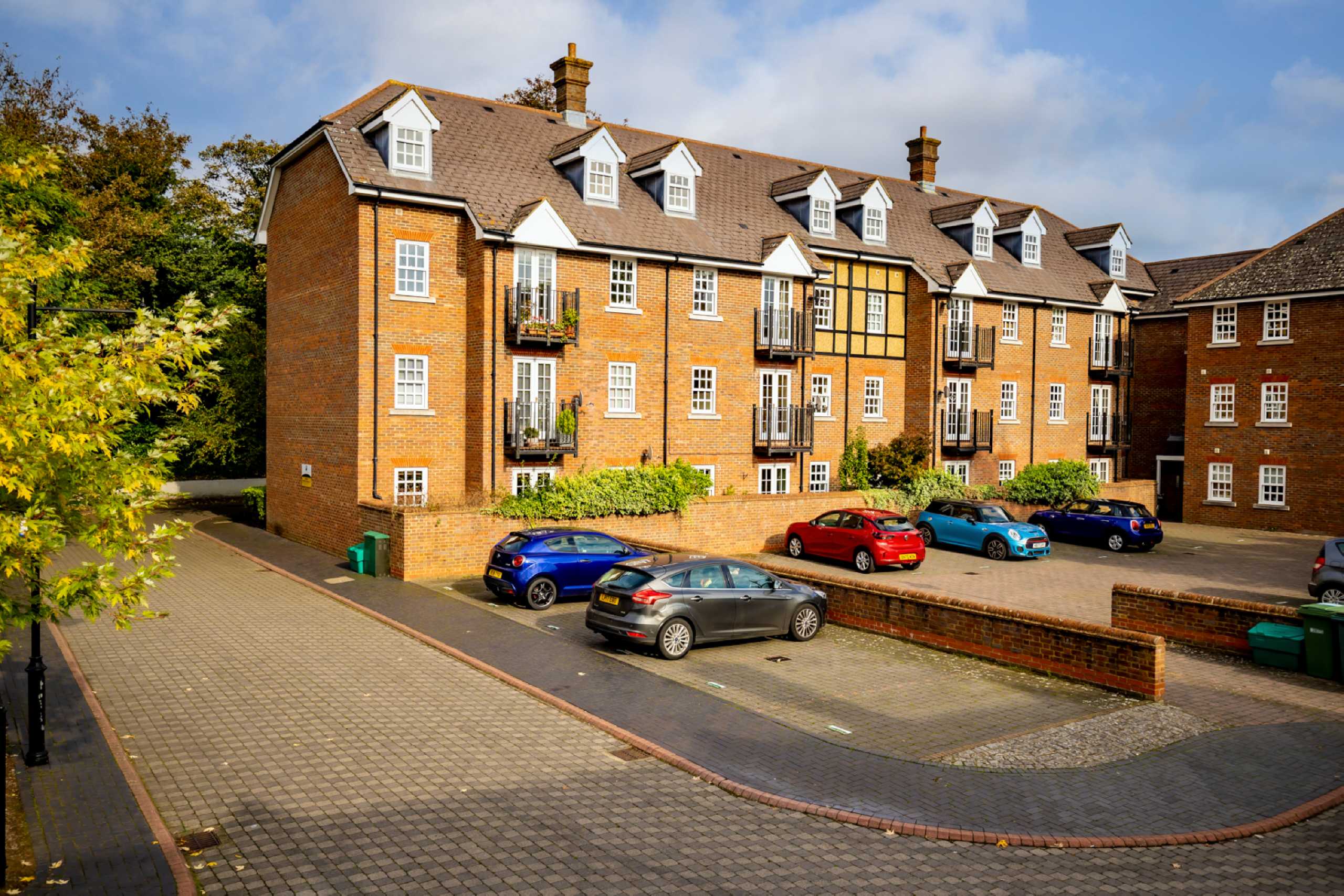 2 bed apartment to rent in Chime Square, St. Albans, Hertfordshire, AL3  - Property Image 4