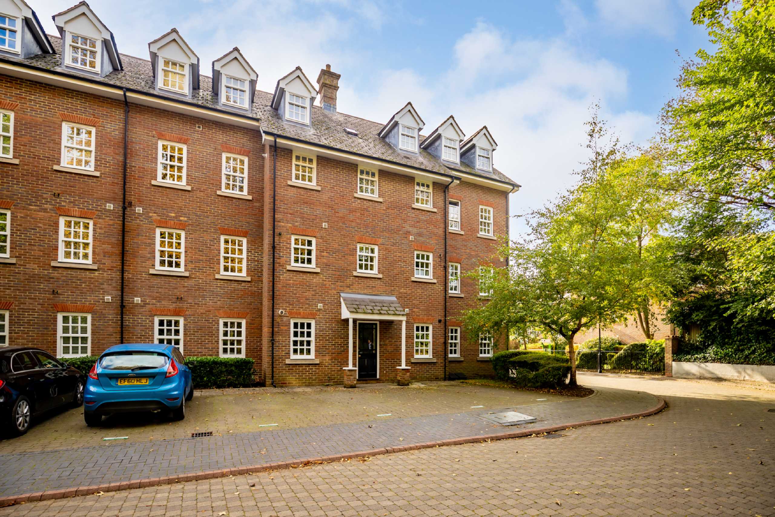 2 bed apartment to rent in Chime Square, St. Albans, Hertfordshire, AL3  - Property Image 11