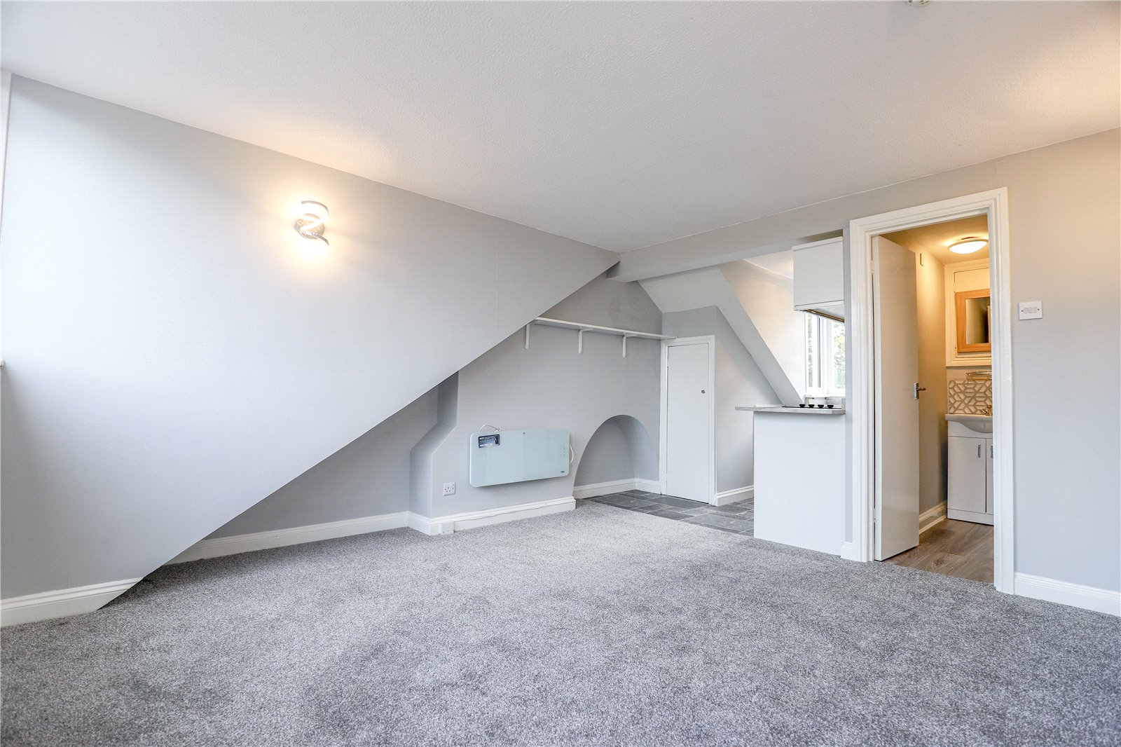 1 bed studio flat to rent in Granville Court, 23 Granville Road, St. Albans, Hertfordshire, AL1 - Property Image 2