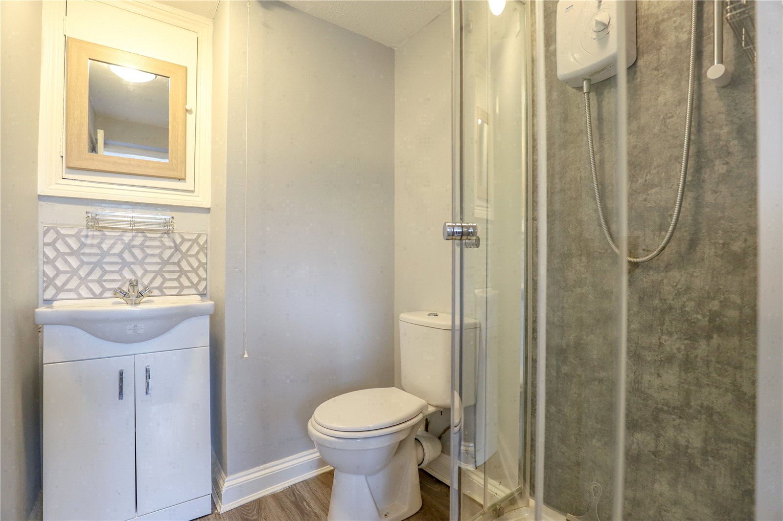 1 bed studio flat to rent in Granville Court, 23 Granville Road, St. Albans, Hertfordshire, AL1 - Property Image 9