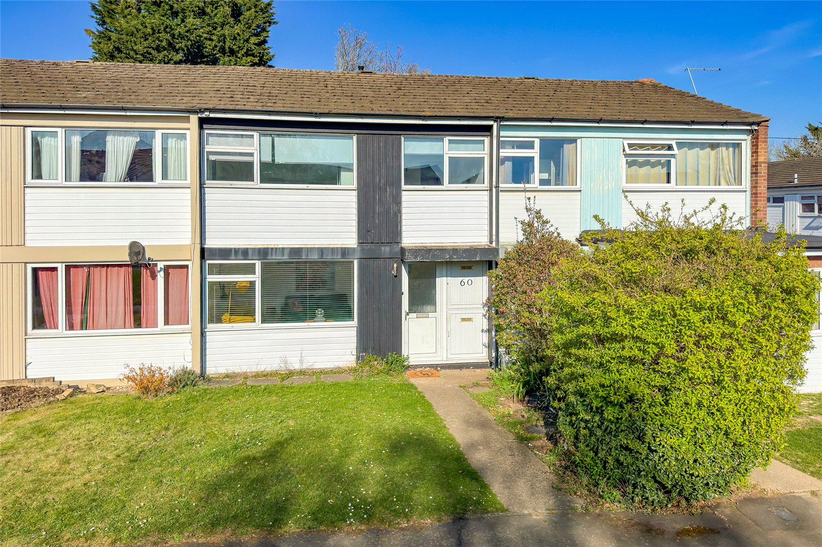 3 bed terraced house for sale in Chiltern Road, St. Albans, Hertfordshire, AL4 - Property Image 1