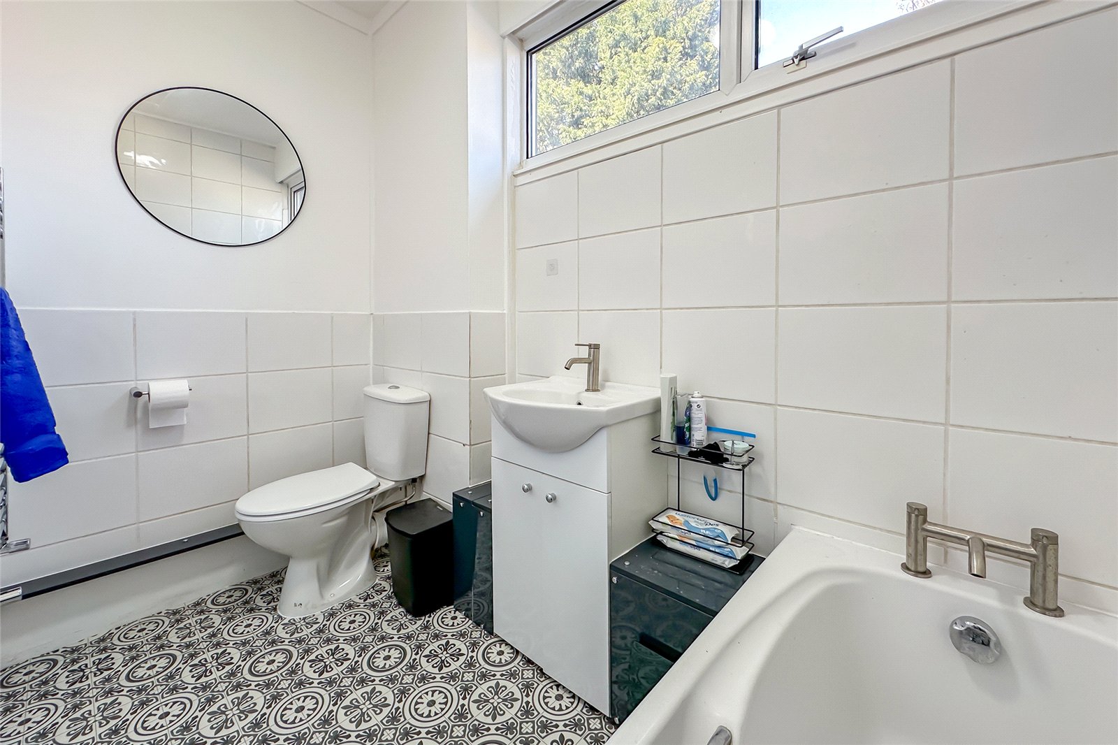 3 bed terraced house for sale in Chiltern Road, St. Albans, Hertfordshire, AL4 - Property Image 10