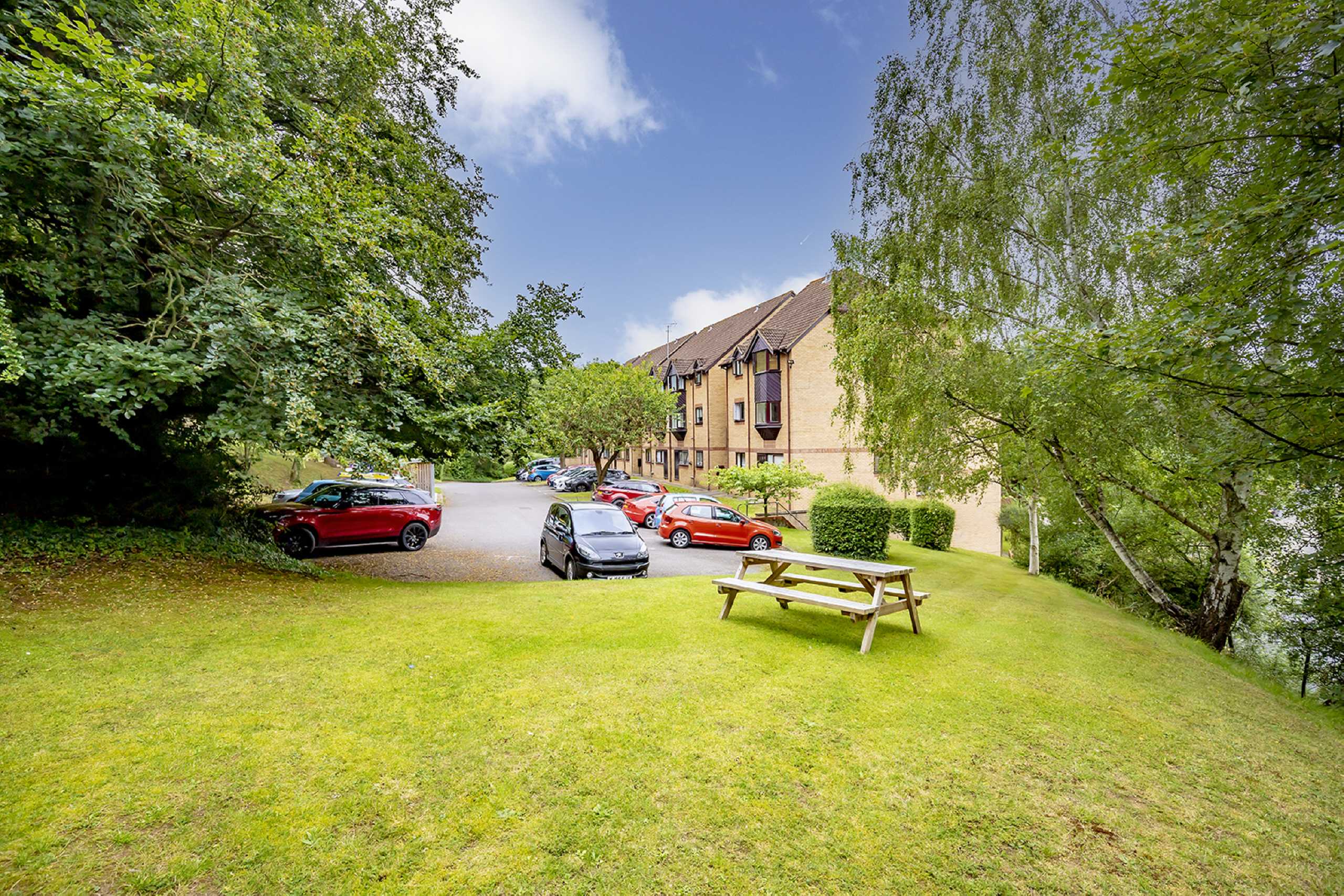 1 bed apartment to rent in Hawkshill, St. Albans, Hertfordshire, AL1 - Property Image 9