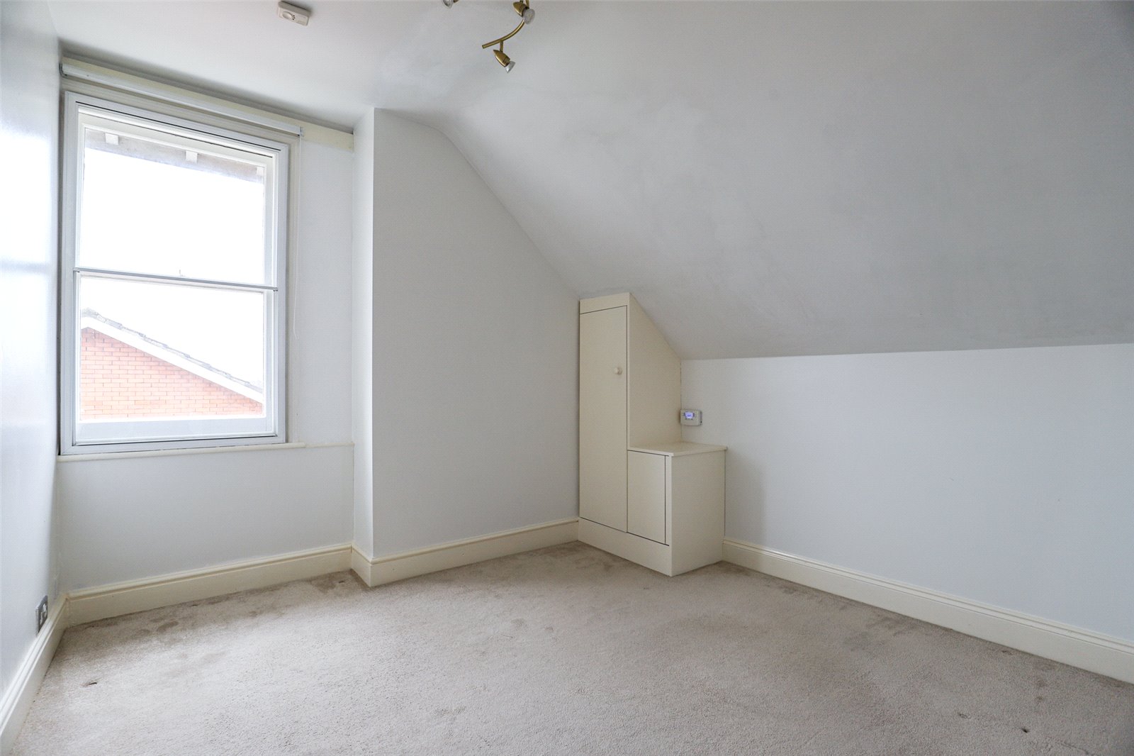 2 bed apartment to rent in Wilton Court, 14 Carlisle Avenue, St. Albans, Hertfordshire, AL3 - Property Image 4