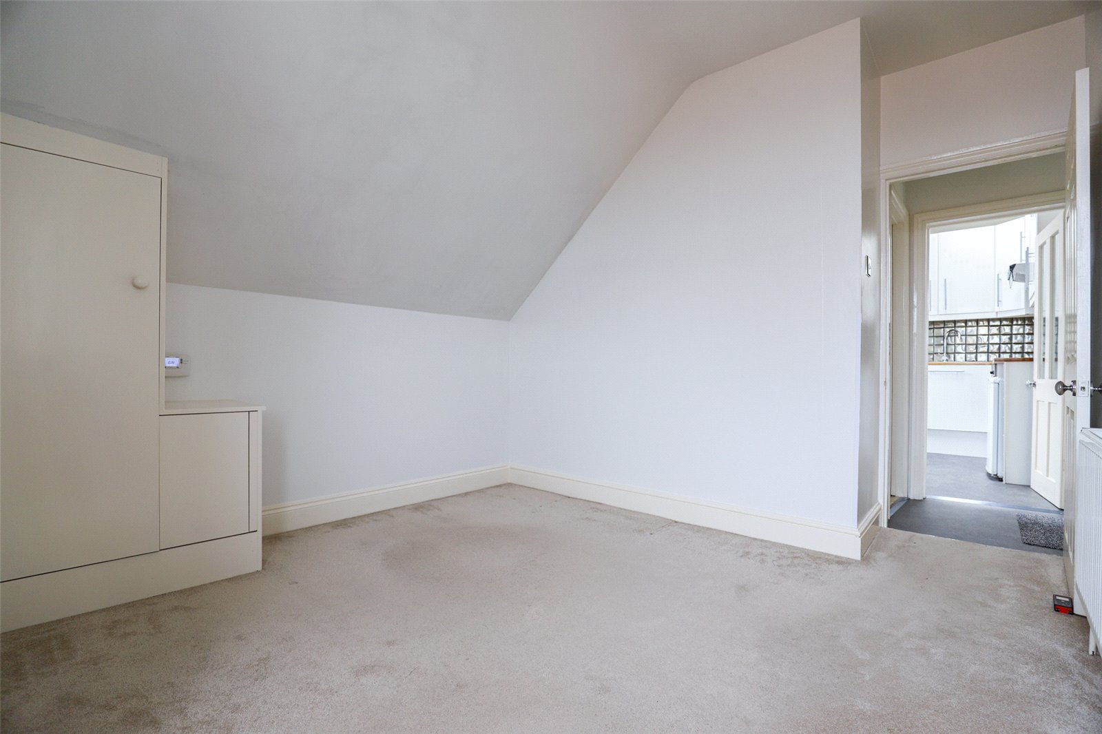 2 bed apartment to rent in Wilton Court, 14 Carlisle Avenue, St. Albans, Hertfordshire, AL3 - Property Image 7