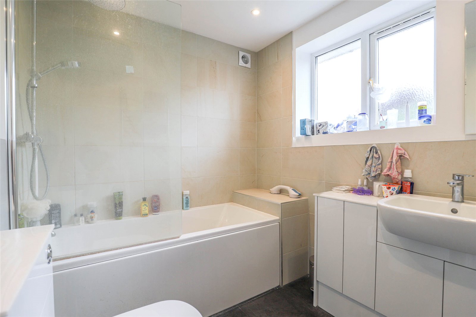 4 bed semi-detached house to rent in Watford Road, St. Albans, Hertfordshire, AL2  - Property Image 11