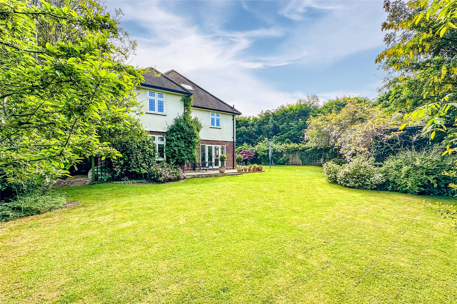 6 bed detached house for sale in Townsend Drive, St. Albans, Hertfordshire, AL3  - Property Image 3