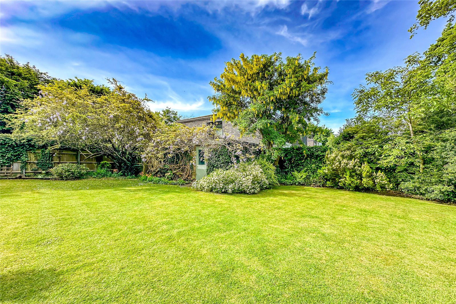 6 bed detached house for sale in Townsend Drive, St. Albans, Hertfordshire, AL3  - Property Image 15