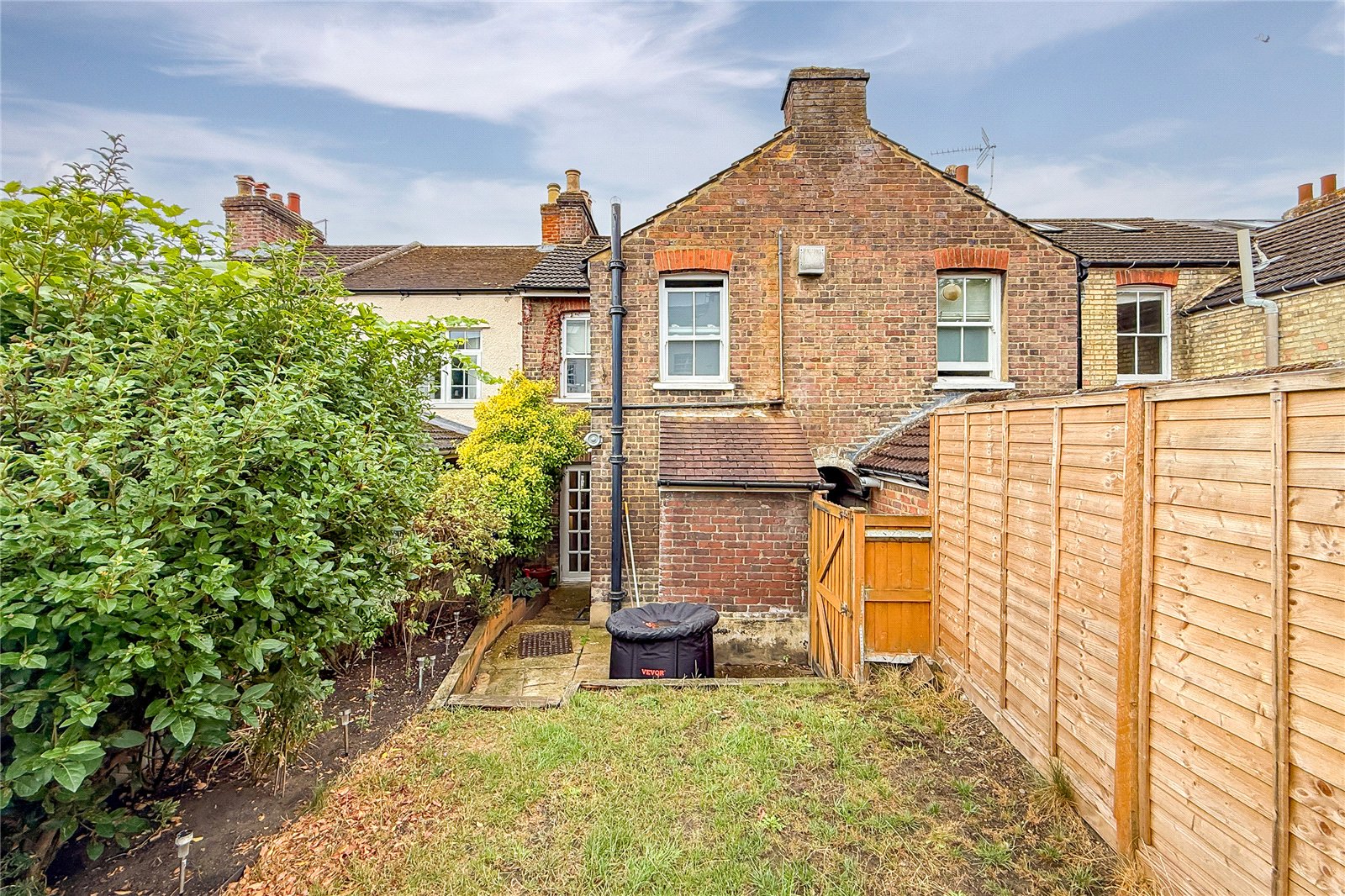2 bed terraced house for sale in Bardwell Road, St. Albans, Hertfordshire, AL1 - Property Image 9