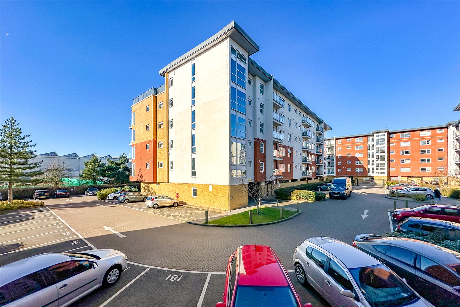 2 bed apartment for sale in Clarkson Court, Hatfield, Hertfordshire, AL10  - Property Image 9