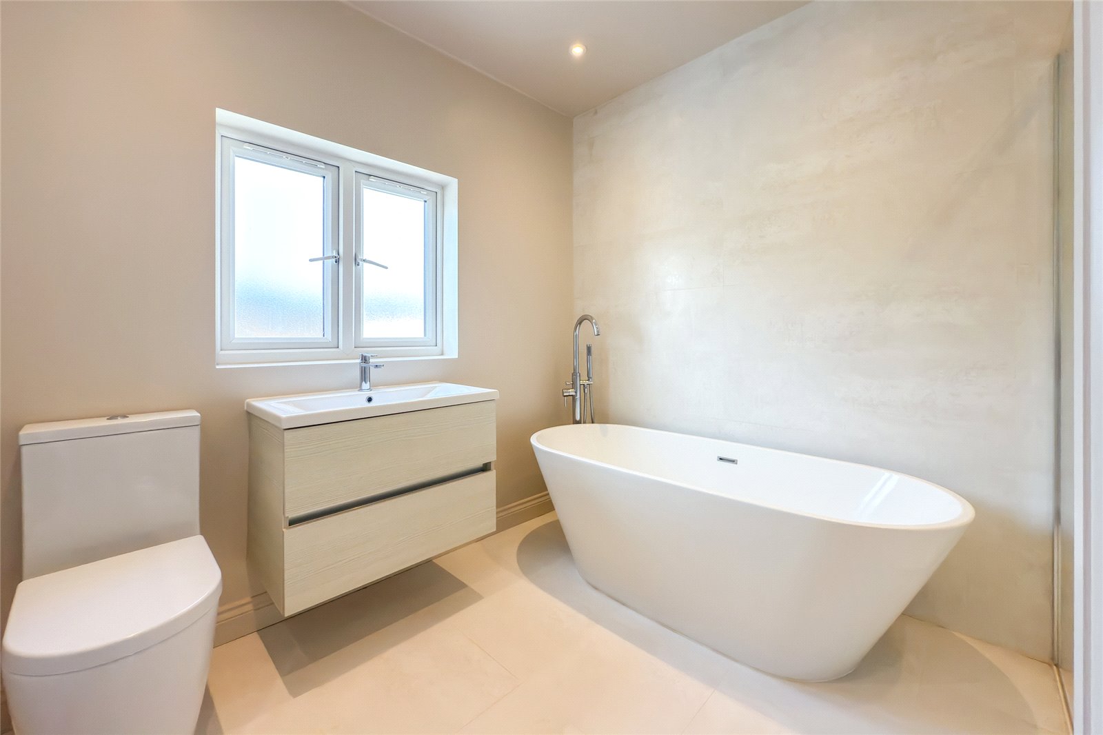 3 bed terraced house for sale in Alexandra Road, St. Albans, Hertfordshire, AL1  - Property Image 11