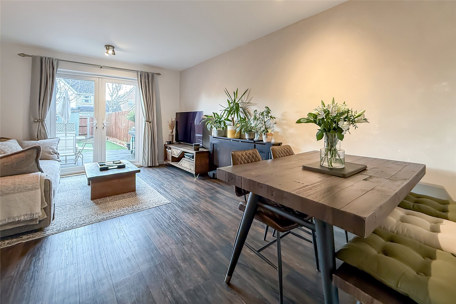 2 bed terraced house for sale in Starlight Way, St Albans, Hertfordshire, AL4  - Property Image 4
