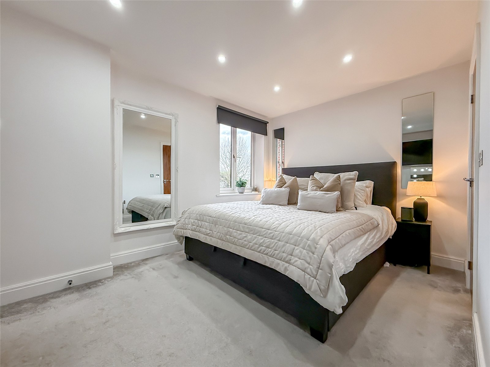 2 bed apartment for sale in Watling House, London Road, St. Albans, Hertfordshire, AL1 - Property Image 15