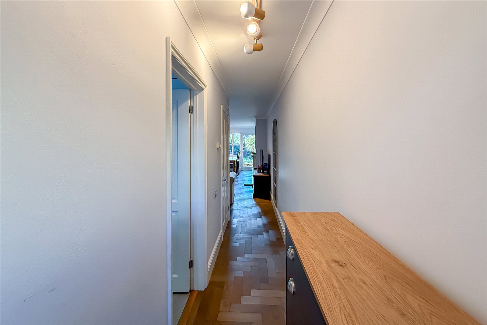 2 bed end of terrace house for sale in Knights Orchard, Verulam Road, St. Albans, Hertfordshire, AL3  - Property Image 14