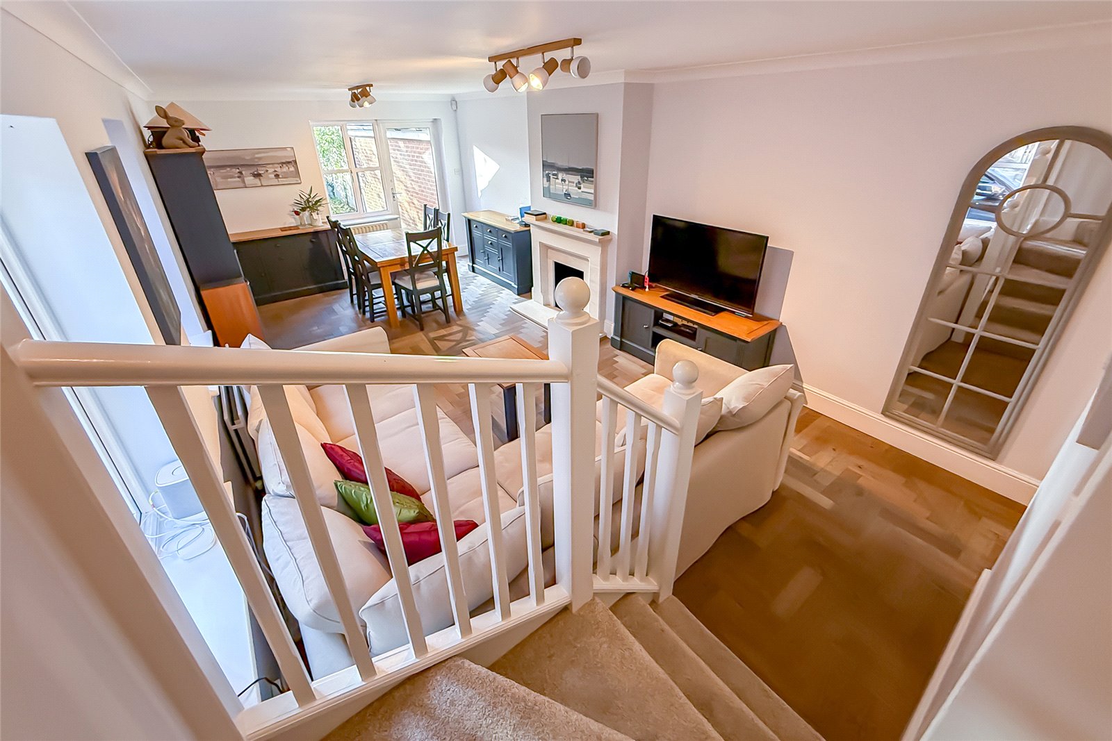 2 bed end of terrace house for sale in Knights Orchard, Verulam Road, St. Albans, Hertfordshire, AL3  - Property Image 13