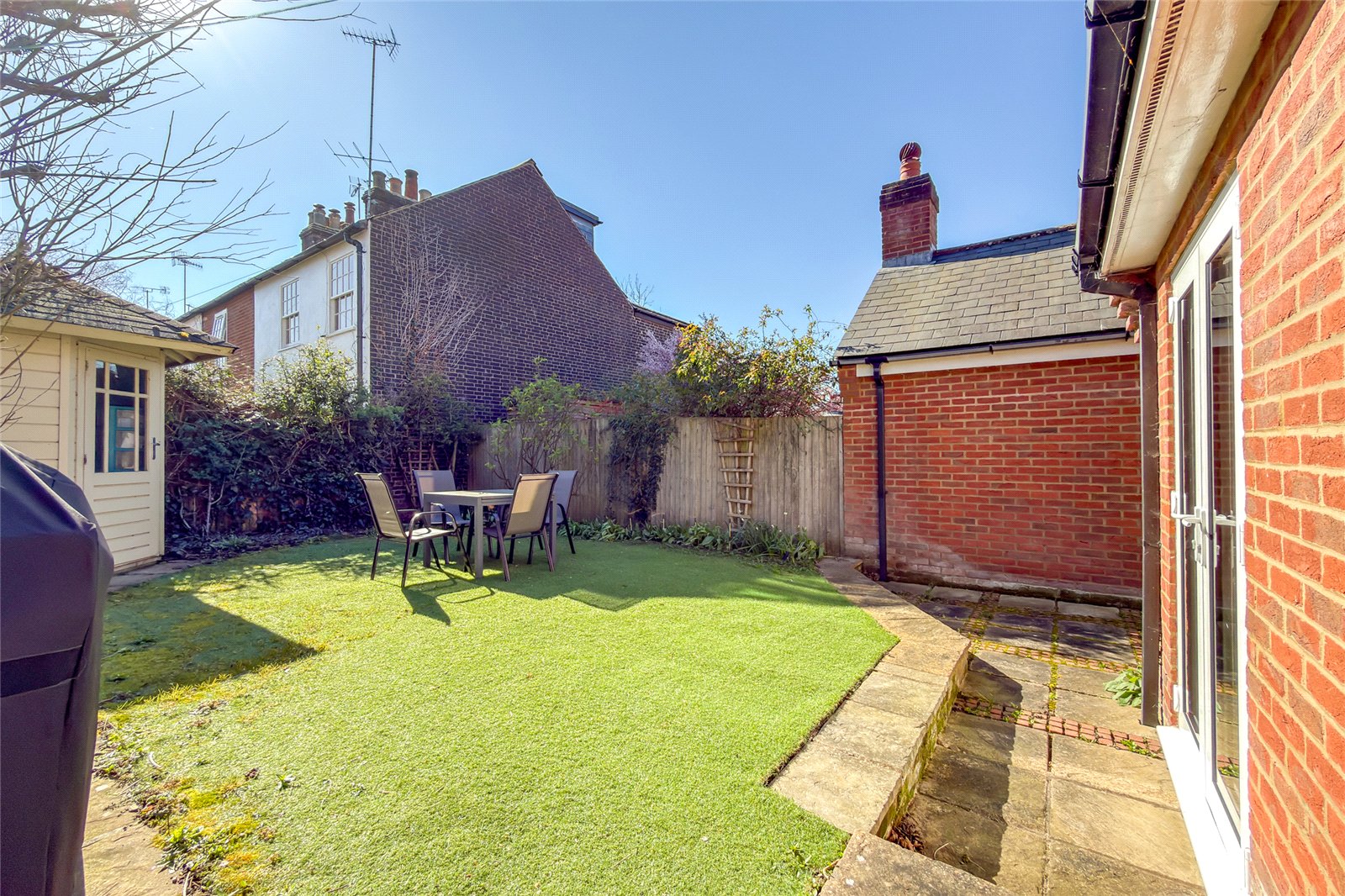 2 bed end of terrace house for sale in Knights Orchard, Verulam Road, St. Albans, Hertfordshire, AL3  - Property Image 12