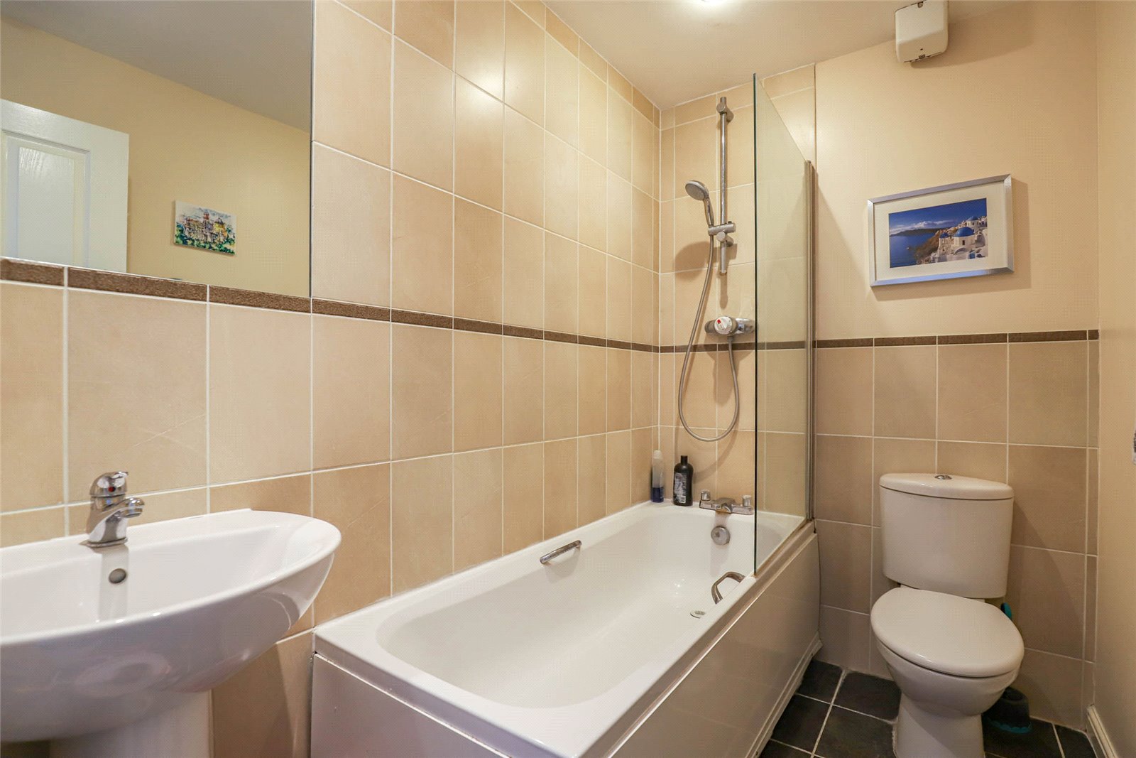 3 bed terraced house to rent in Elm Lawns Close, Avenue Road, St. Albans, Hertfordshire, AL1  - Property Image 9
